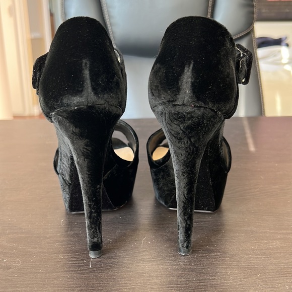 SOLD Zara Black Velvet Platform Heels - Picture 3 of 4